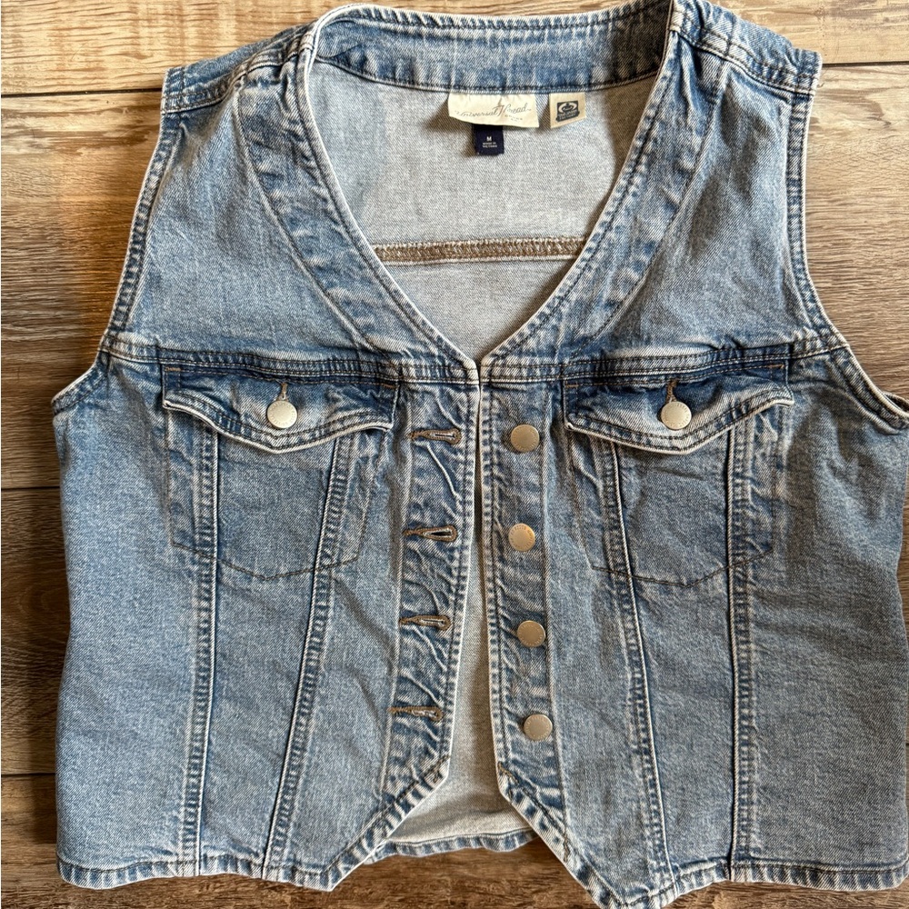 Universal Thread Light Blue Denim Vest with Chest Pockets